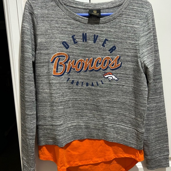 NFL Denver Broncos Women's Gray and Orange Long Sleeve Tee - Picture 1 of 1